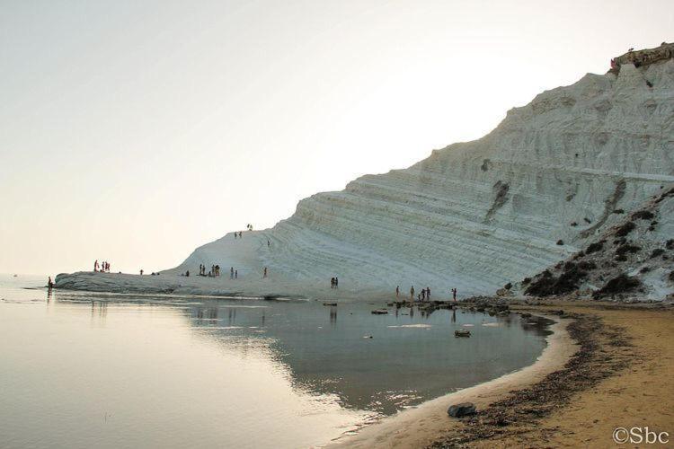 The Garden House Alla Scala Dei Turchi Realmonte Exterior photo